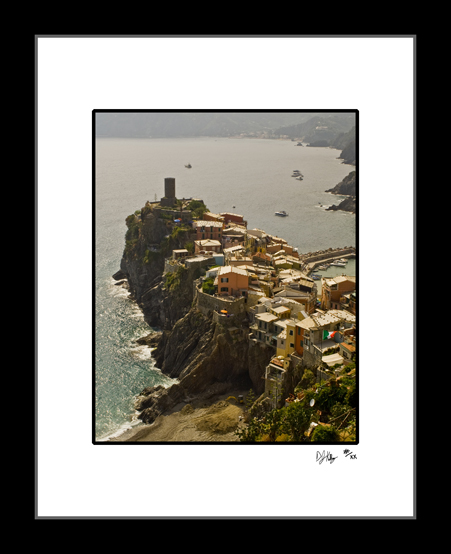 Vernazza Overlook 2 - Cinque Terre, Italy (6973_Vernazza2) - Damian Kolbay Photography
