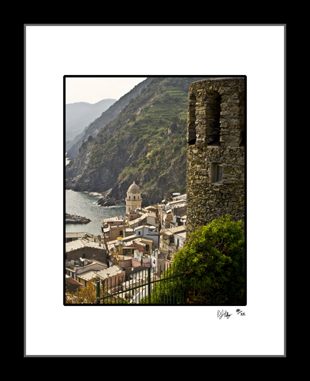 Vernazza Tower - Cinque Terre, Italy (6978_Vernazza3) - Damian Kolbay Photography