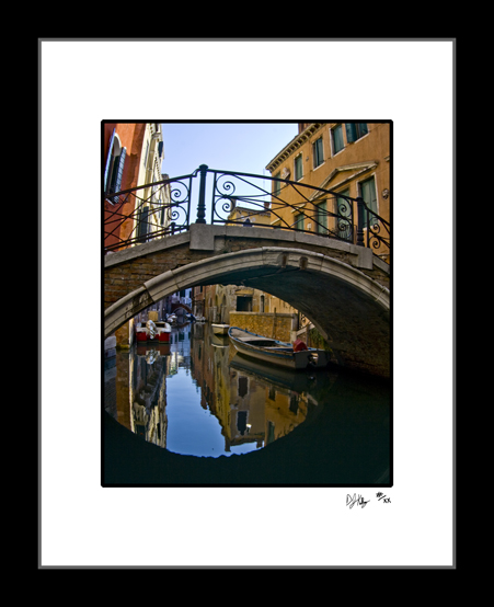 Bridge Over the Canal - Venice, Italy (7209_VeniceBridge) - Damian Kolbay Photography