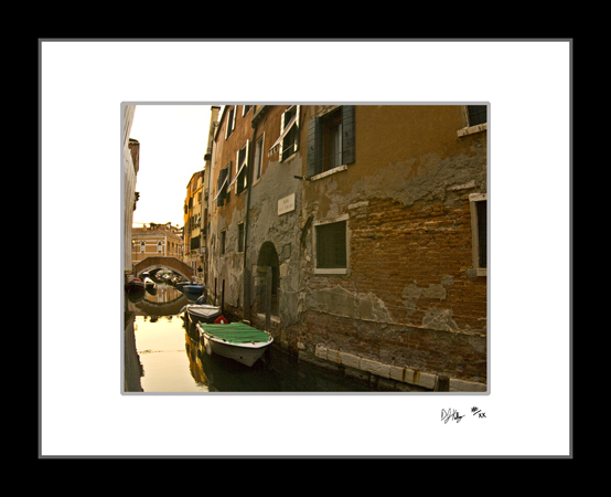 Green Boat - Venice, Italy (7214_VeniceBoatGreen) - Damian Kolbay Photography